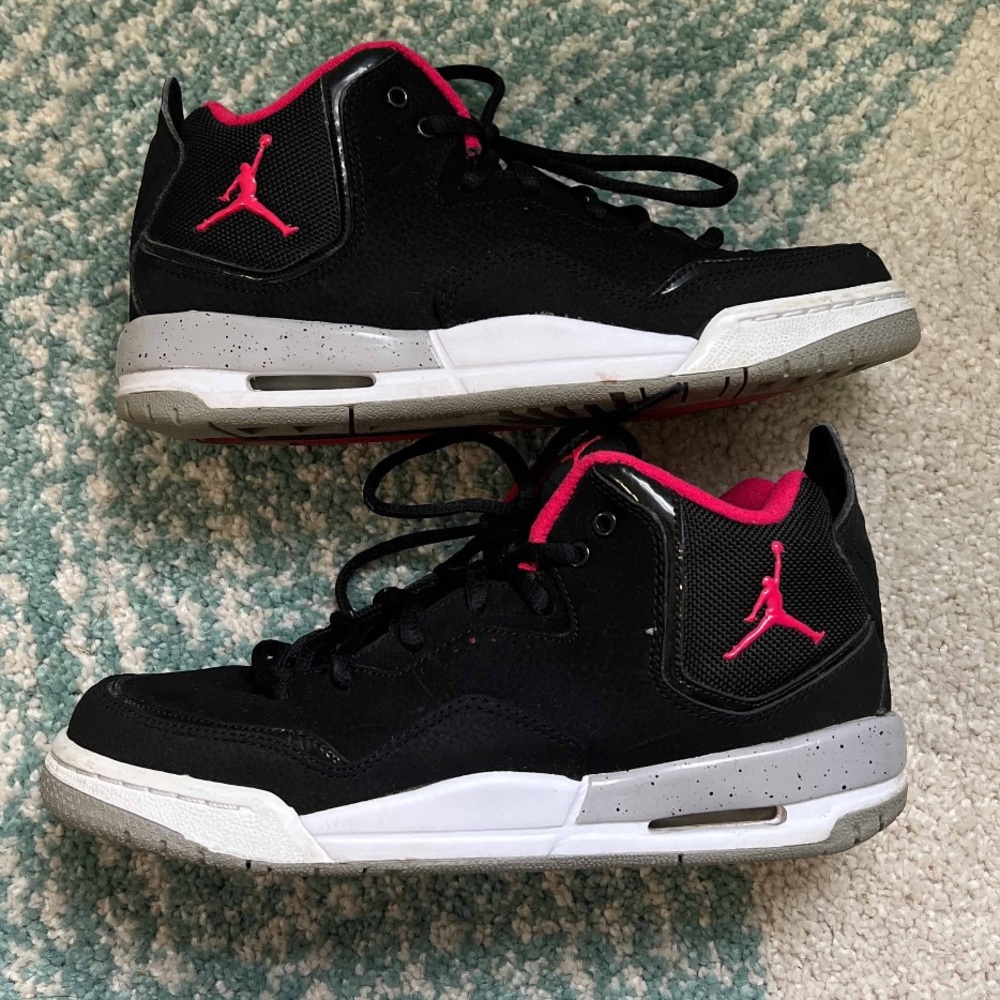Jordan Courtside
